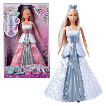 Poupee mannequin Steffi dans une robe magique : en tournant sa couronne, la robe change de couleur ! Passant d''une mariee a une princesse.