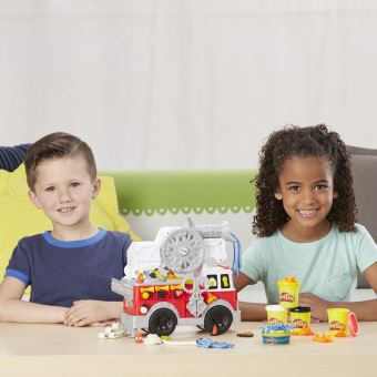 Pâte à modeler Play-Doh Wheels Le Camion de Pompier