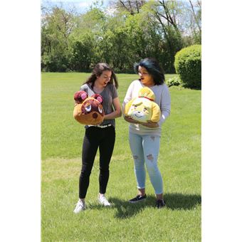 Peluche Tomy Animal Crossing Mocchi-Mocchi Méga Isabelle