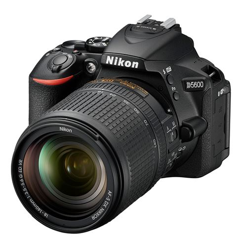 Appareil photo Reflex Nikon D5600 Noir + Objectif AF-S DX 18-140mm f/3,5-5,6 G ED VR État correct - Nikon reconditionné disponible sur Fnac