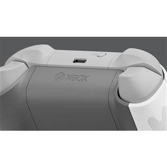 Xbox Reveals a New 'Mineral Camo' Wireless Controller