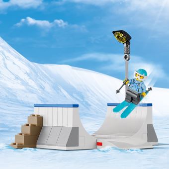 Jeux de construction LEGO®-City La station de ski Enfant 6 Ans et