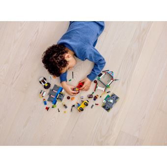 LEGO®-City Le garage central Enfant de 4 Ans et Plus, Jouet de  Construction, 234 Pièces 60232 : : Jouets