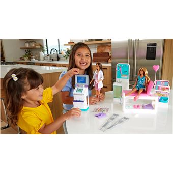La Clinique de Barbie avec poupée incluse