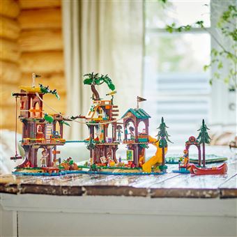 LEGO® Friends 42631 La cabane dans l’arbre de la base de loisirs
