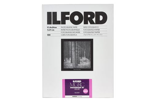 Papier Ilford Multigrade 1M brillant 17,8x24cm 100 feuilles
