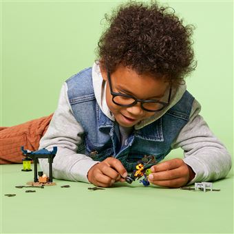 LEGO® Ninjago® 71733 Set de bataille épique Cole contre le guerrier fantôme