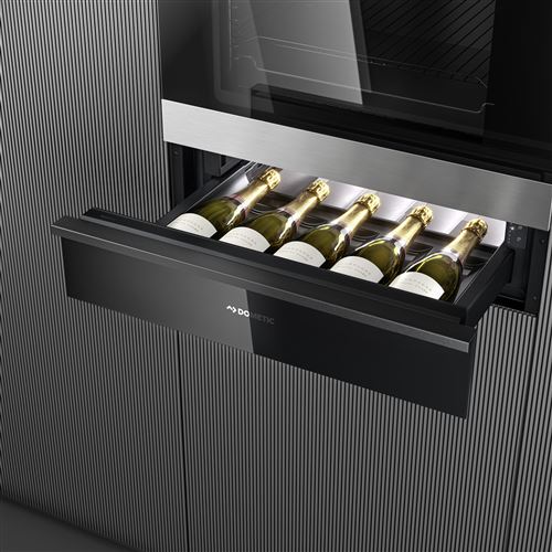 Dome Cave A Vin De Service Encastrable A Tiroir 5 Bouteilles Facade En Verre Noir