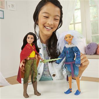 Poupée Disney Princesses Raya et le dernier dragon Modèle aléatoire