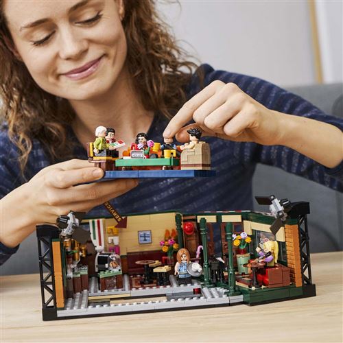 Lego central perk fnac sale