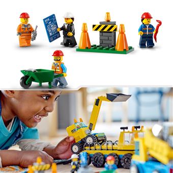 LEGO® City 60391 Les camions de chantier et la grue à boule de démolition