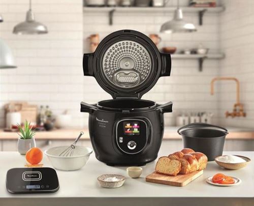 Multicuiseur Intelligent Moulinex Cookeo Connect Ce Avec Balance Et Moule A Gateau 1600 W Noir Achat Prix Fnac