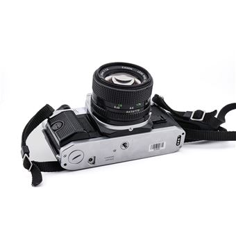 Appareil photo reflex noir Canon AE-1 Program testé et