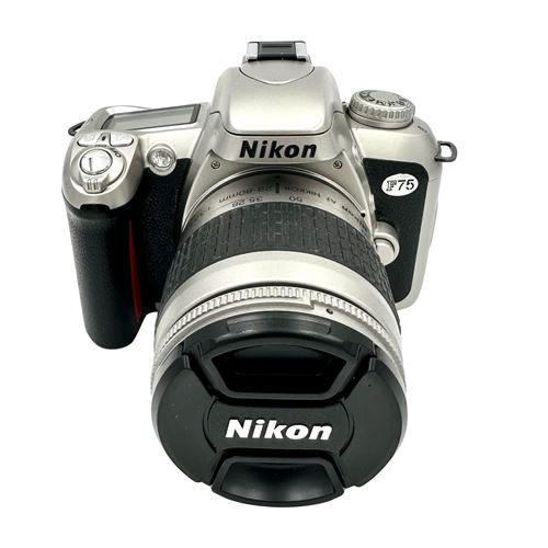 Appareil photo argentique Nikon F75 28-80mm f3.3-5.6 G Nikkor Argent et noir Reconditionné