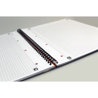 OXFORD Notebook 160 pages petits carreaux (technologie réglure