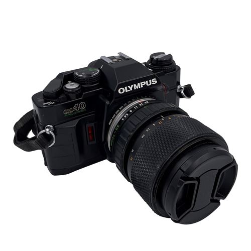 Boîtier Olympus OM40 Program Avec Objectif Sigma - Appareil Photo Vintage Pour Pièces - Non Testé