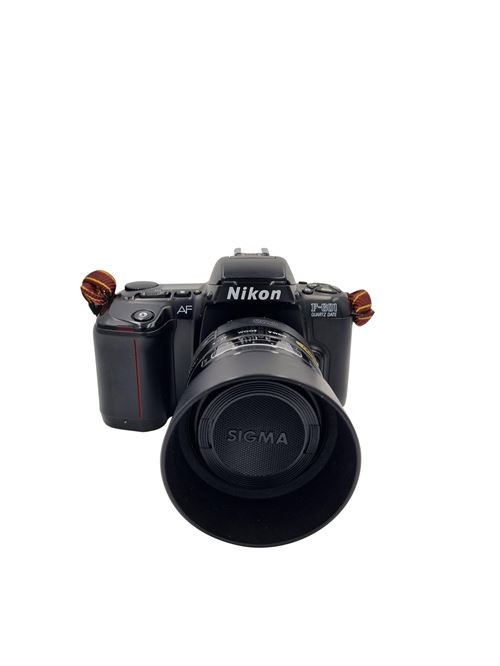 Appareil photo reflex Nikon F-601 QD 28-70mm f3.5-4.5 AF Noir Reconditionné