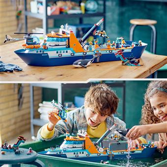 LEGO® City 60368 Le navire d’exploration arctique