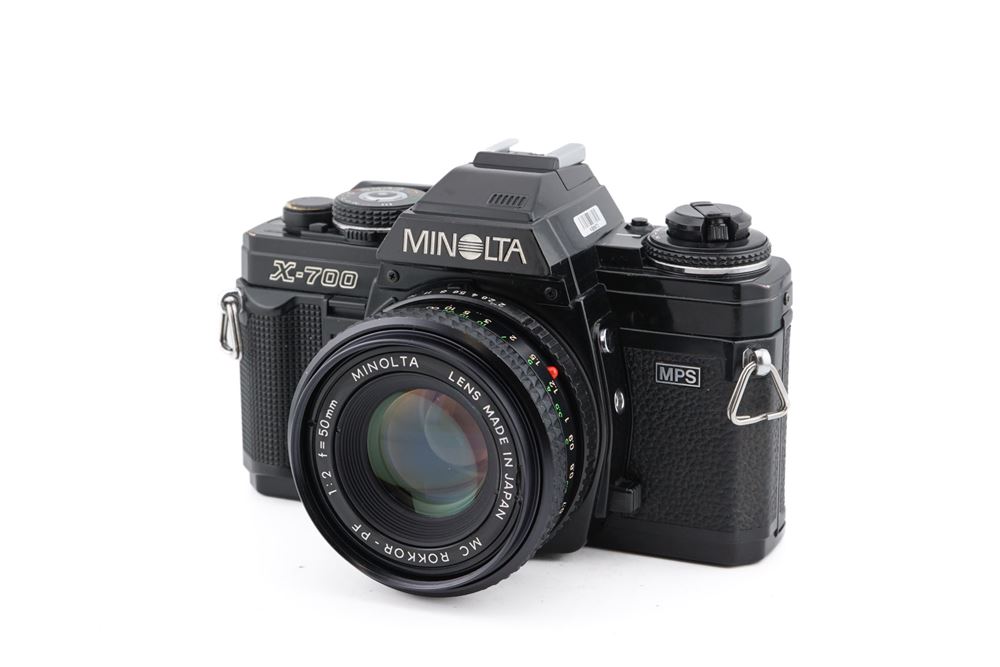 Appareil photo argentique Minolta X-700 + 50mm f2 MC Rokkor-PF 