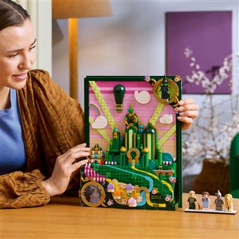 LEGO Wicked - Tableau d''Emerald City, Decoration Fantastique - Cadeau pour Adultes - 75685