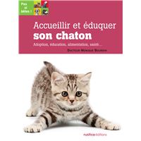 Un Chat Heureux En Appartement 100 Trucs Pour Le Rendre Heureux Broche Laetitia Barlerin Achat Livre Fnac