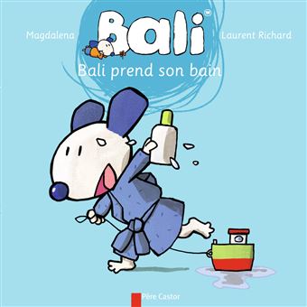 BaliBali prend son bain
