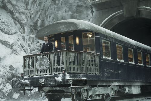 Le Crime de l'Orient-Express (2017) / Murder on the Orient Express Le-Crime-de-l-Orient-Expre-Edition-speciale-Fnac-Steelbook-Blu-ray