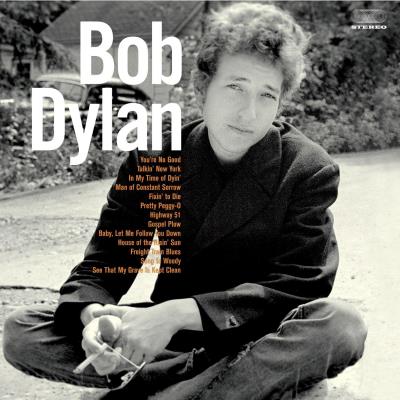Debut album Inclus 12 tracks bonus