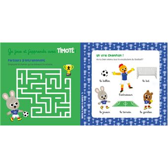 Timoté joue au foot