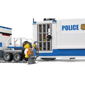 LEGO® City 60315 Le camion de commandement mobile de la police - Lego -  Achat & prix