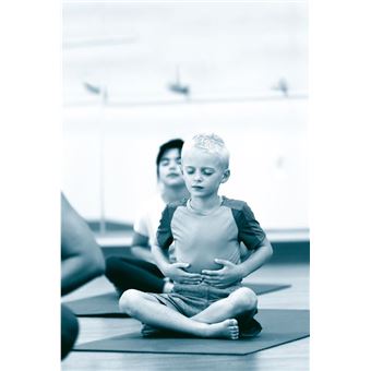 Yoga avec son enfant - 15 enchaînements simples à faire avec son enfant