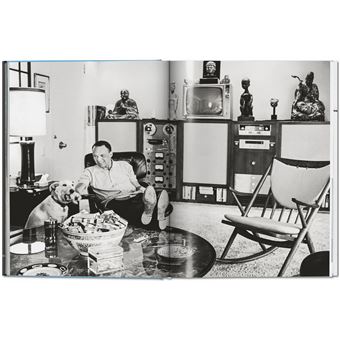 Gay Talese. Phil Stern. Frank Sinatra Has a Cold
