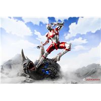 Statue Ultraman Vs Black King 1/4