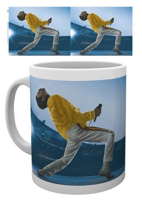 QUEEN WEMBLEY MUGS