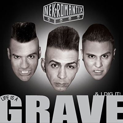 Life is a grave and I dig it - Digipack