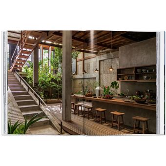 Contemporary Houses. 100 Homes Around the World