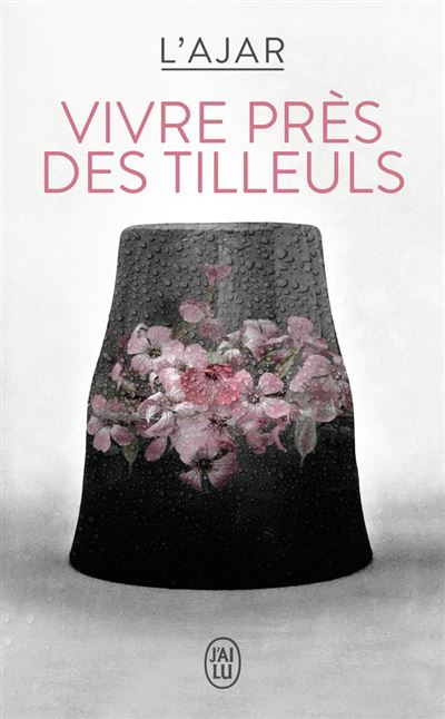 Vivre près des tilleuls -  Collectif - Poche
