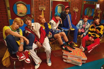 Poster BTS Pizza
