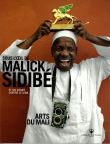 Sous l'œil de Malick Sidibé et un chant contre le sida