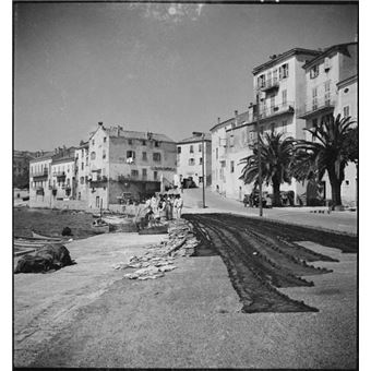 Kertész in Corsica