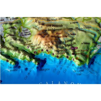 Carte en relief des Calanques