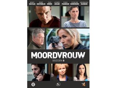 MOORDVROUW S5-NL