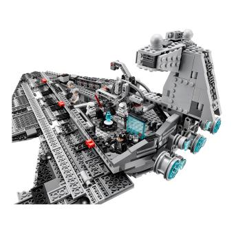 Lego Lego Star Wars 75055 - Vaisseau de la flotte Impériale (Imperial Star  Destroyer)