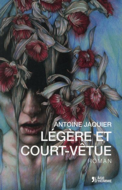 Légère et court vétue