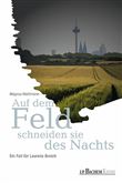 AUF DEM FELD SCHNEIDEN SIE DES NACHTS