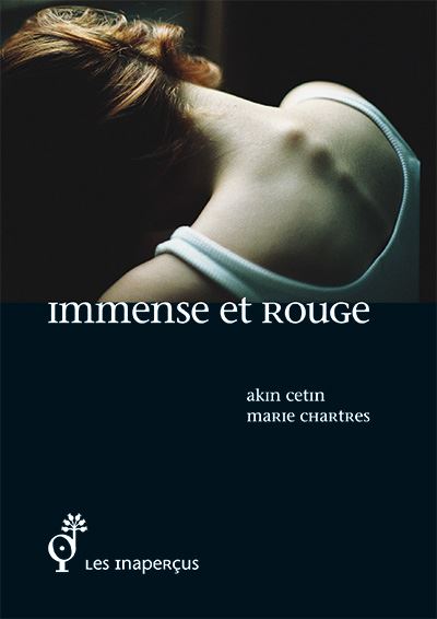 Immense et rouge