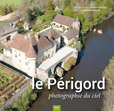 Périgord photographié du ciel