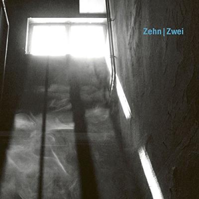 Zehn Zwei