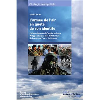 L'armée de l'air en quête de son identité