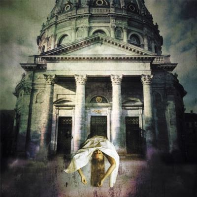 Coma Divine-Recorded Live In Rome (Limited Box)